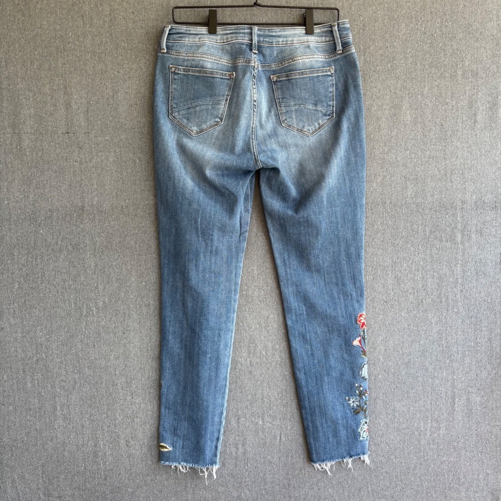 Driftwood Jackie Jeans Women Size 30 Blue Excellent Floral Embroidered Raw Hem - Picture 2 of 10
